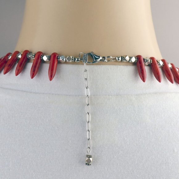 Red Turquoise Spike Necklace Set - Picture 3 of 4